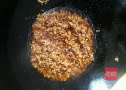 Illustration of how to make minced meat vermicelli pot 5