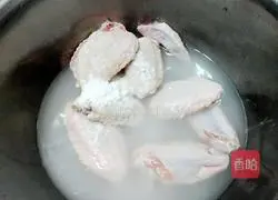 Illustration of how to make cumin chicken wings 2