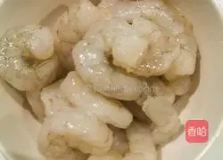 Illustration of how to make asparagus and shrimp from After a Thousand Sails Returning to the Original Taste 1