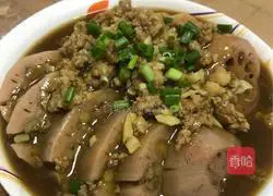 Illustration of how to make nourishing lotus root soup + lotus root stuffed with mung beans 7