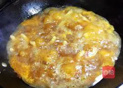 Illustration of how to make spicy chicken feet 10