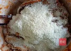 Illustration of how to make steamed pork with rice flour 4