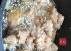 Illustration of how to make sweet and sour pork ribs 4