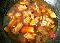 Illustration of how to make corn-roasted pork ribs 13