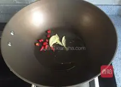 Illustration of how to make braised prawns in wine ferment 6