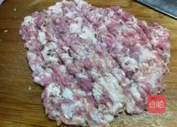 Hakka Illustration of making Yong Tofu 3