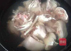 Illustration of stewed pig trotters 2