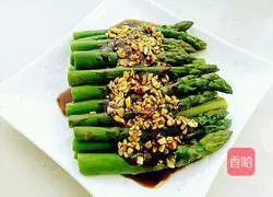 Illustration of how to make asparagus with oil 8