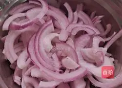 Illustration of how to make braised pork with braised pork rice 4