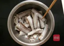 Illustration of how to make crispy hairtail 1