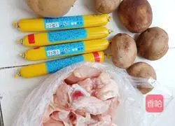 Illustration of how to make fish intestine and cola chicken wings 1