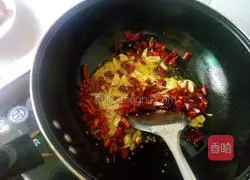 Illustration of how to make spicy crayfish 8