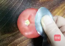Illustration of how to make tomatoes, scrambled eggs and black fungus 2
