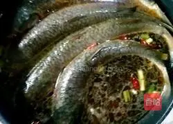 Illustration of how to make home-cooked barracuda 7