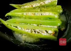 Illustration of how to make stuffed peppers 18