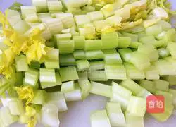 Illustration of how to stir-fry double dices 3