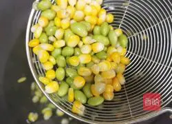 Quinoa Chicken Salad Recipe Illustration 9