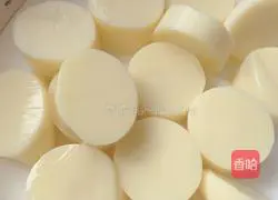 eight Illustration of how to make Zhen Tofu 4
