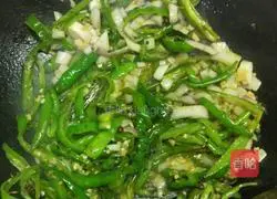 Illustration of how to make pork head with hot pepper 5