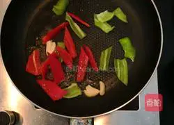 Illustration of how to make stir-fried broccoli 2