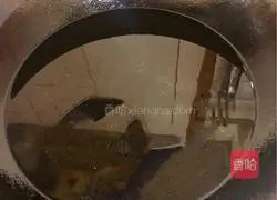 Illustration of how to make fried chicken legs 6