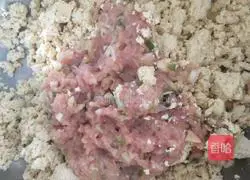 Illustration of how to make tofu meatballs 4