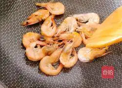 Illustration of how to make braised prawns (sweet and sour taste) 1