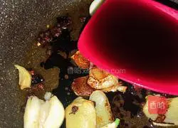 Illustration of how to cook dry-roasted halibut 8