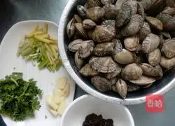 Illustration of how to make fried clams with sauce 1
