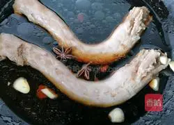 Illustration of braised duck neck 7