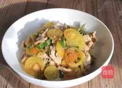 Illustration of how to make fried meat with green tomatoes 13