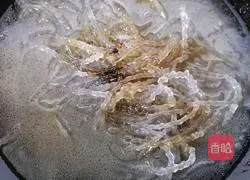 Illustration of how to make fried meat with vermicelli 9