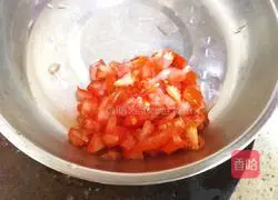 Illustration of making soup vermicelli 7