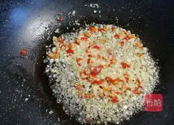 #Hebei cuisine#Illustration of how to make garlic mushrooms 10