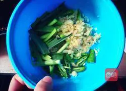 Illustration of how to make Xiang-style fish balls 5