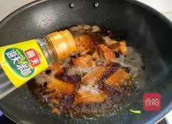 Illustration of how to make sweet and sour pork ribs 7