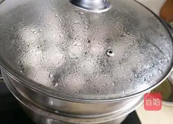 Illustration of how to make pearl meatballs 7