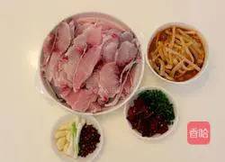 Illustration of how to make sour bamboo shoots and fish 1