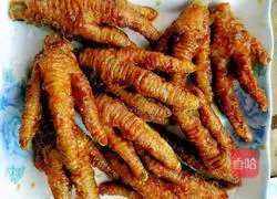 Illustration of how to make tiger skin chicken feet 6