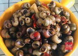 Illustration of how to make spicy snails 8