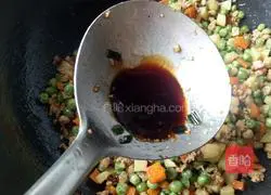 Illustration of how to make minced meat sandwich 17