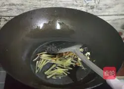 Illustration of braised prawns 4