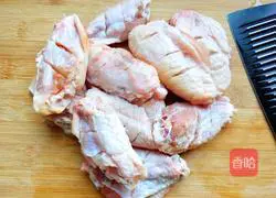 Illustration of how to make spicy and crispy chicken wings 3