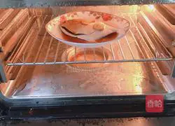 Illustration of how to make pomfret with scallion oil 4