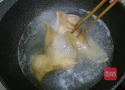 Illustration of braised pig ears 3