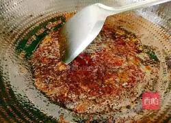 Illustration of braised prawns in oil 10