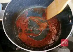 Illustration of how to make wild rice braised pork (oil-free version) 7