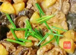 Illustration of how to cook chicken legs with mushrooms and potatoes 14