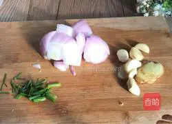Illustration of how to make roasted chicken with mushrooms and potatoes 5