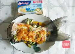 Illustration of how to steam fish tail with chopped pepper sauce 5